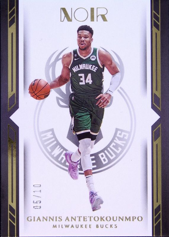 Giannis Antetokounmpo 2022 Noir #119 Icon Edition - Gold /10 PSA 10