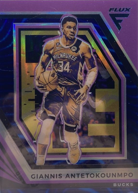 Giannis Antetokounmpo 2022 Flux #98 Moonlight BGS 9