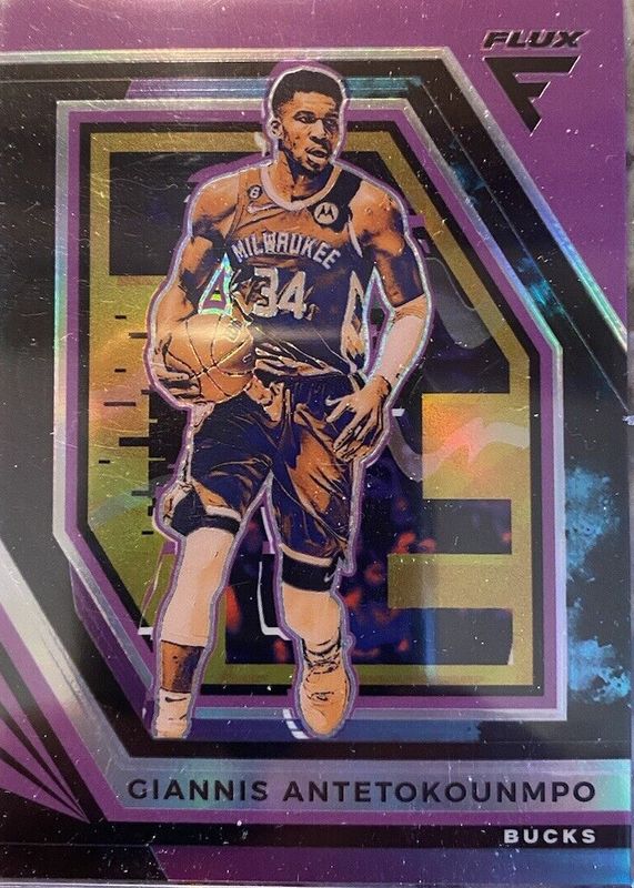 Giannis Antetokounmpo 2022 Flux #98 Lunar Eclipse /25 PSA 9