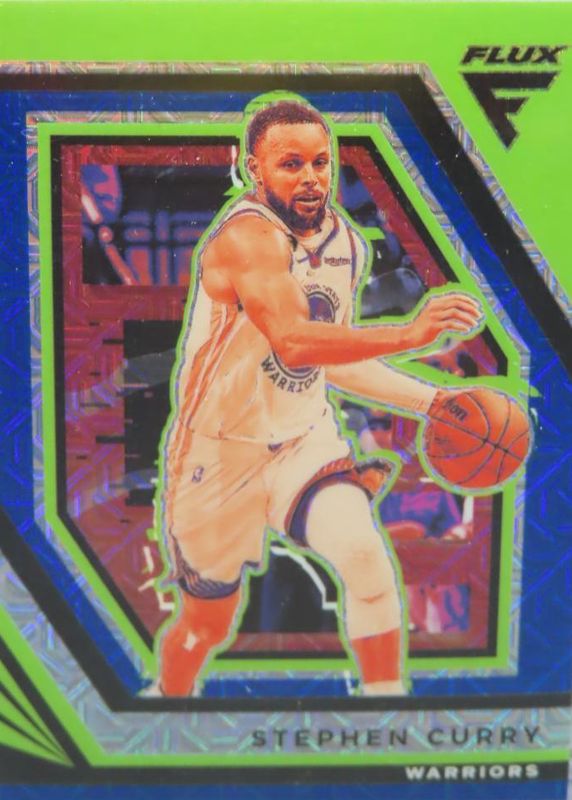 Stephen Curry 2022 Flux #147 Blue Mojo /25 PSA 8