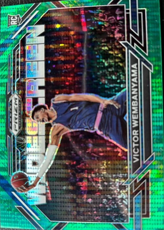 Victor Wembanyama 2023 Prizm Draft Picks #1 Widescreen - Green Pulsar /25 Rookie RAW