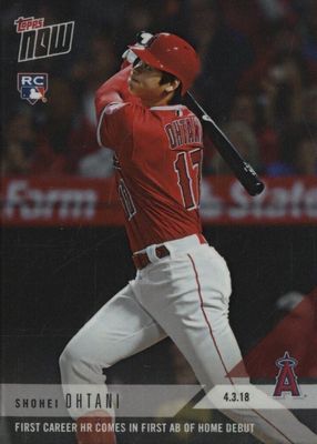 2018 Topps Now #32 Base (Print Run: 8,746)