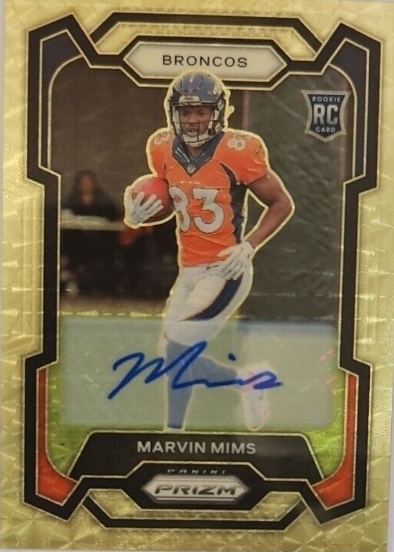 Marvin Mims 2023 Prizm #327 Rookie Autographs - Gold Vinyl /5 PSA 10