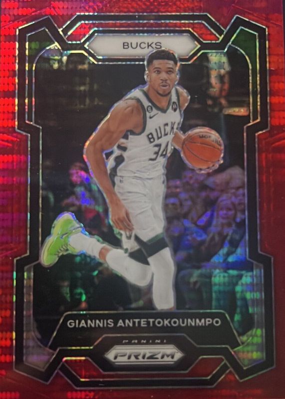 Giannis Antetokounmpo 2023 Prizm #103 Red Seismic /299 PSA 10