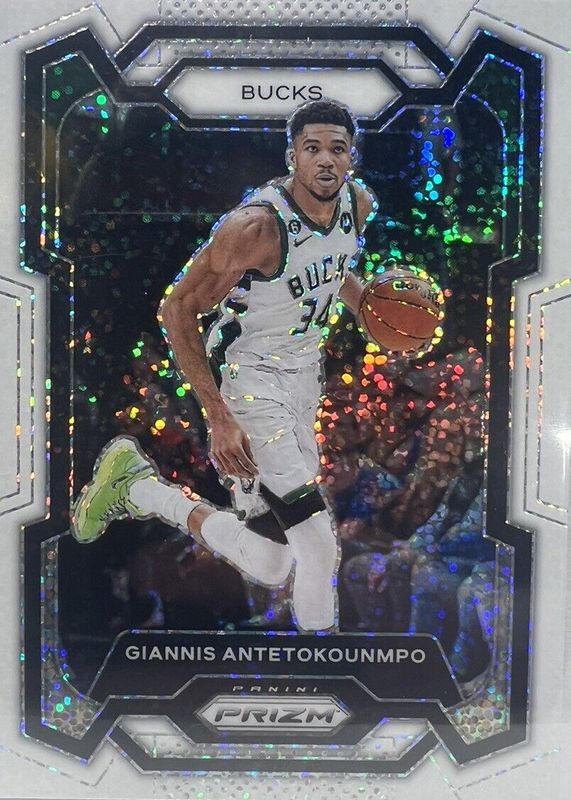 Giannis Antetokounmpo 2023 Prizm #103 White Sparkle /(SSP) PSA 10