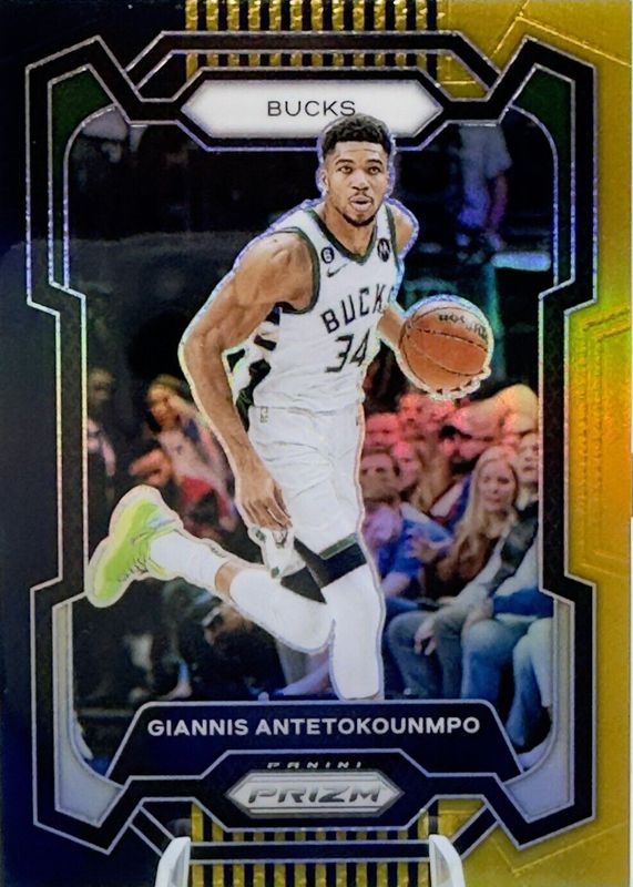 Giannis Antetokounmpo 2023 Prizm #103 Black Gold /5 SGC 9