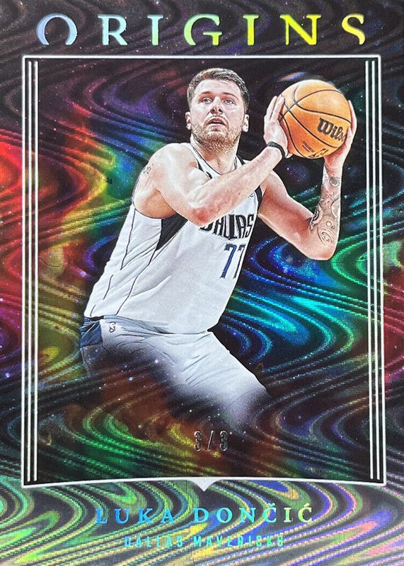 Luka Doncic 2023 Origins #90 FOTL Swirl /3 SGC 10