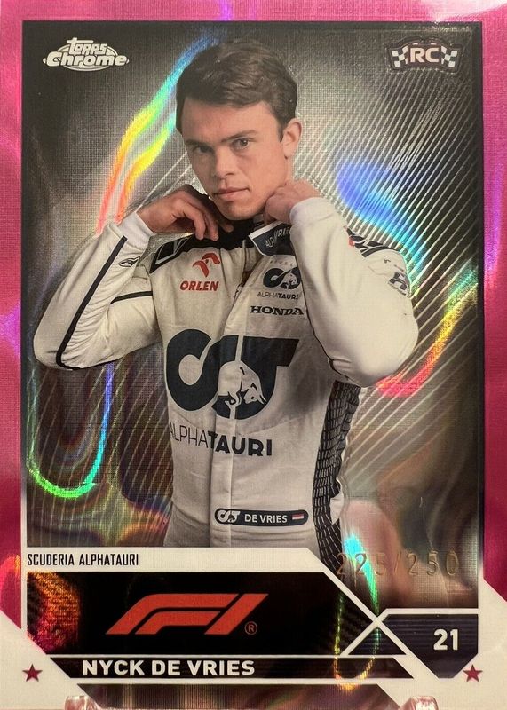 2023 Topps Chrome Formula 1 #67 Fuchsia Lava Refractor /250