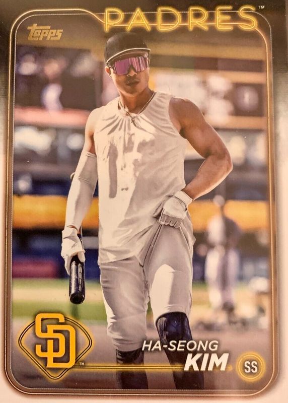 2024 Topps #127 Golden Mirror Image Variation /(SSP)
