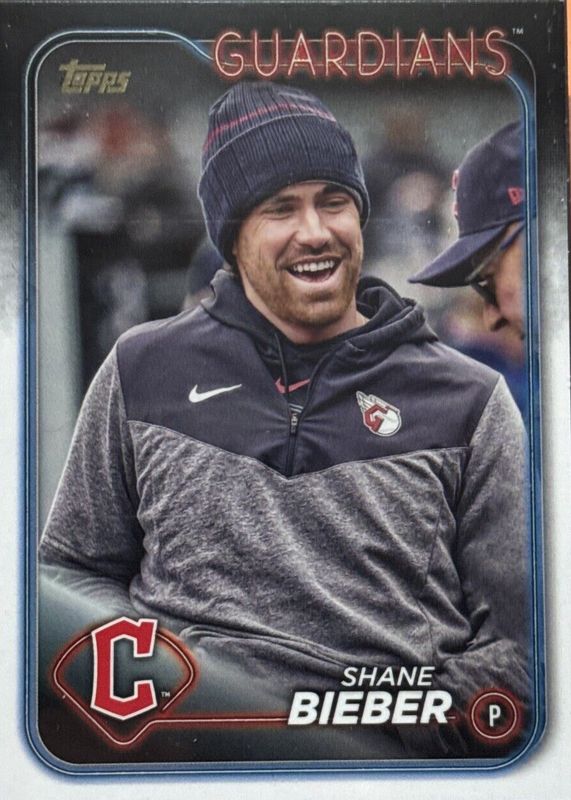 Shane Bieber 2024 Topps #107 Golden Mirror Image Variation /(SSP) RAW