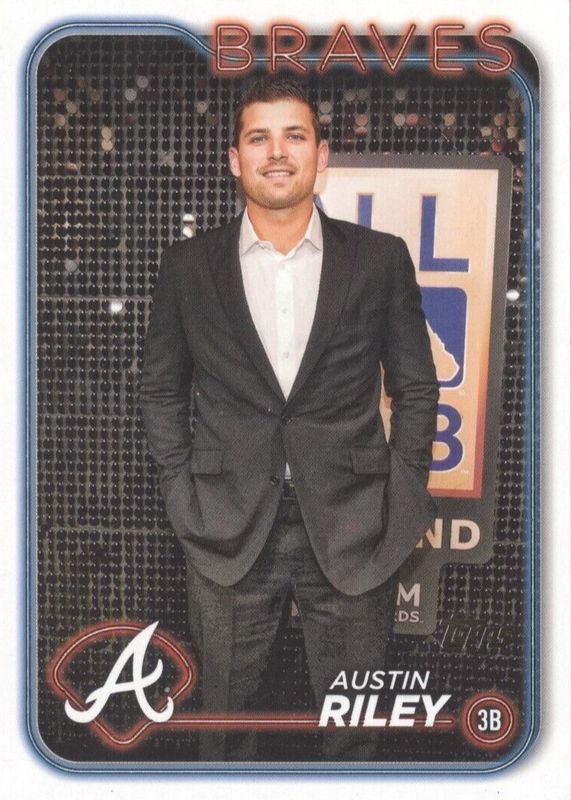 Austin Riley 2024 Topps #595 Golden Mirror Image Variation /(SSP) RAW