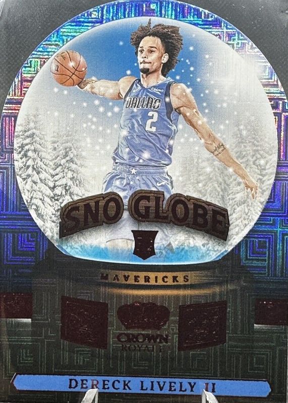 Dereck Lively II 2023 Crown Royale #18 Sno Globe - International Red Rookie SGC 9.5