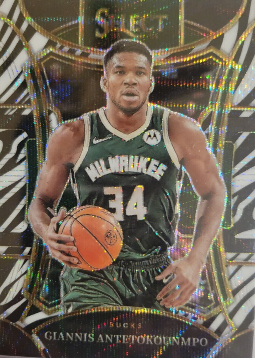 Giannis Antetokounmpo 2023 Select #341 Mezzanine Zebra /(SSP