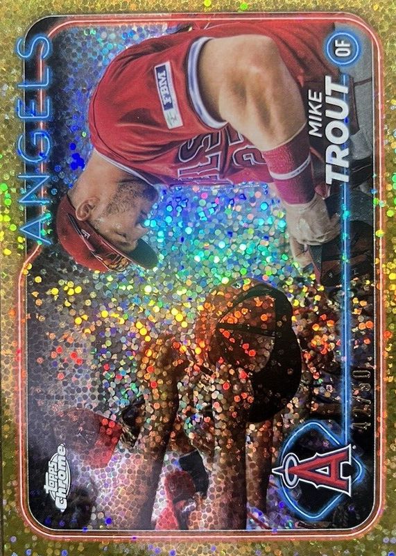 Mike Trout 2024 Topps Chrome #200 Image Variation - Gold Speckle Refractor /50 (Signing Autographs) SGC 9.5