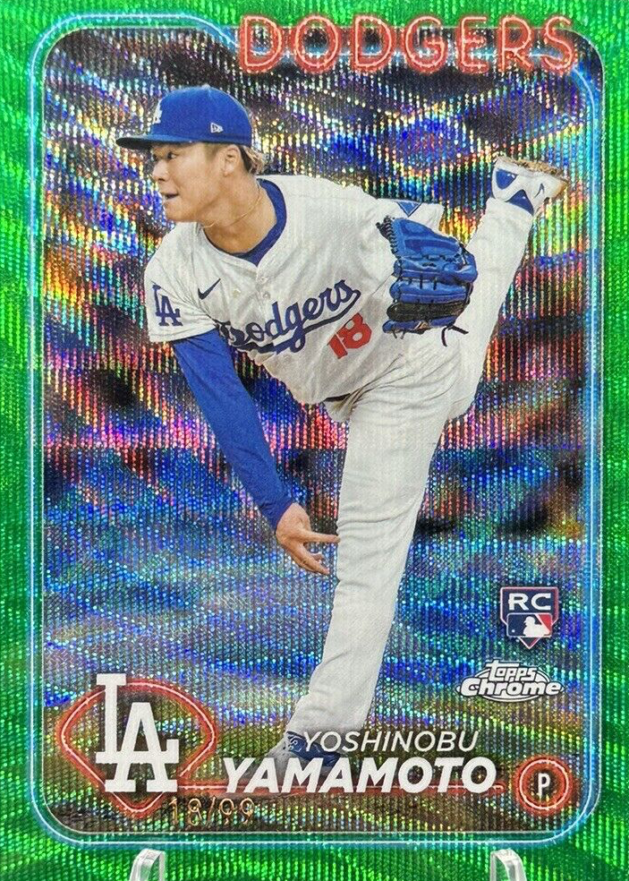 Yoshinobu Yamamoto 2024 Topps Chrome #18 Green Wave