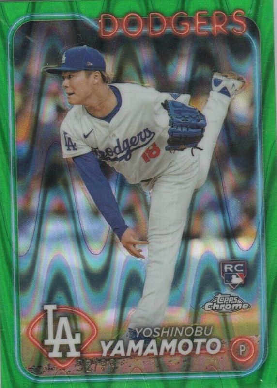 Yoshinobu Yamamoto 2024 Topps Chrome #18 Green RayWave Refractor /99 Rookie RAW