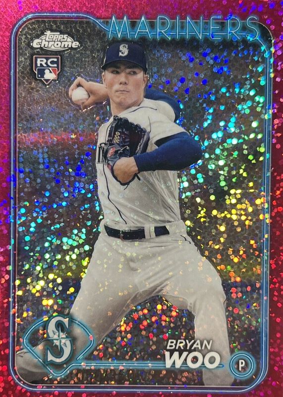 Bryan Woo 2024 Topps Chrome #172 Magenta Speckle Refractor /350 Rookie PSA 10