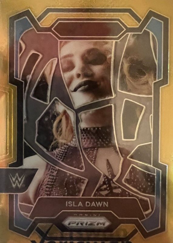 Isla Dawn 2024 Prizm WWE #194 Gold /10 PSA 10