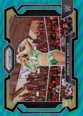 2024 Prizm WWE #36 Teal /49