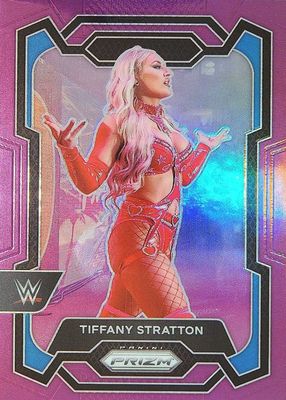 2024 Prizm WWE #115 Purple /149