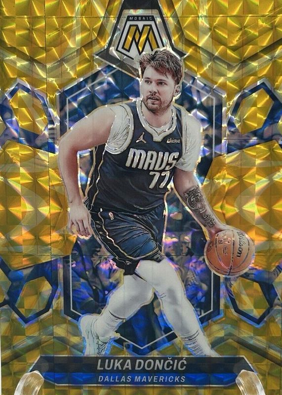 Luka Doncic 2023 Mosaic #31 Reactive Yellow RAW