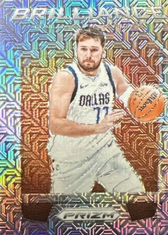 Luka Doncic 2023 Prizm Deca #4 Brilliance - Mojo /25 PSA 10