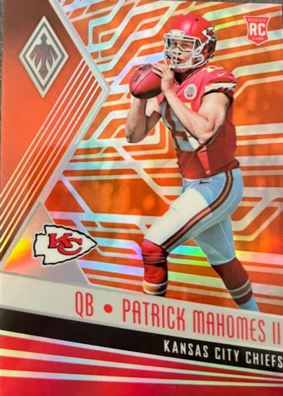 Patrick Mahomes II 2017 Phoenix #104 Orange /99 Rookie PSA 8