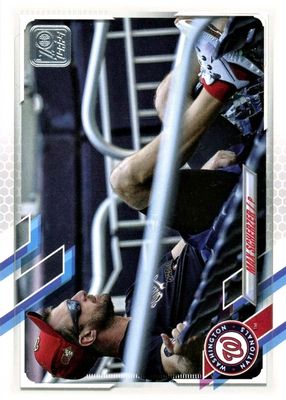 2021 Topps #325 SP Variation