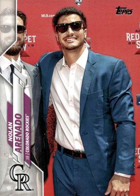 2020 Topps Update #U-50 SP Variation (Suit)