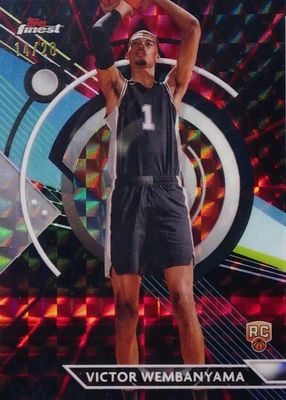 2023 Topps Finest #76 Common - Red & Black Geometric Refractor /20