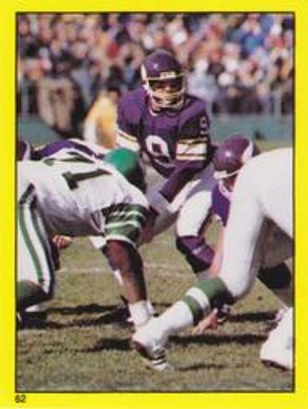 1982 Topps Stickers #62 Base