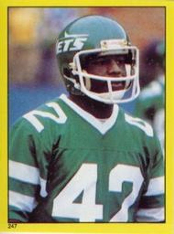 1982 Topps Stickers #247 Base