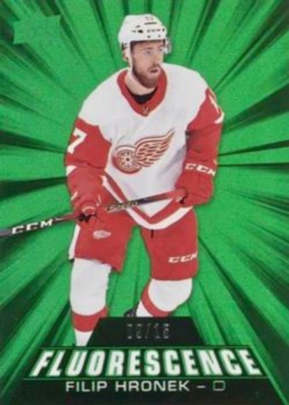 2018 Upper Deck #F-39 Fluorescence - Green /15