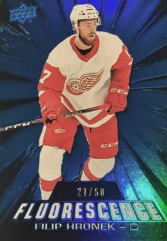 2018 Upper Deck #F-39 Fluorescence - Blue /50