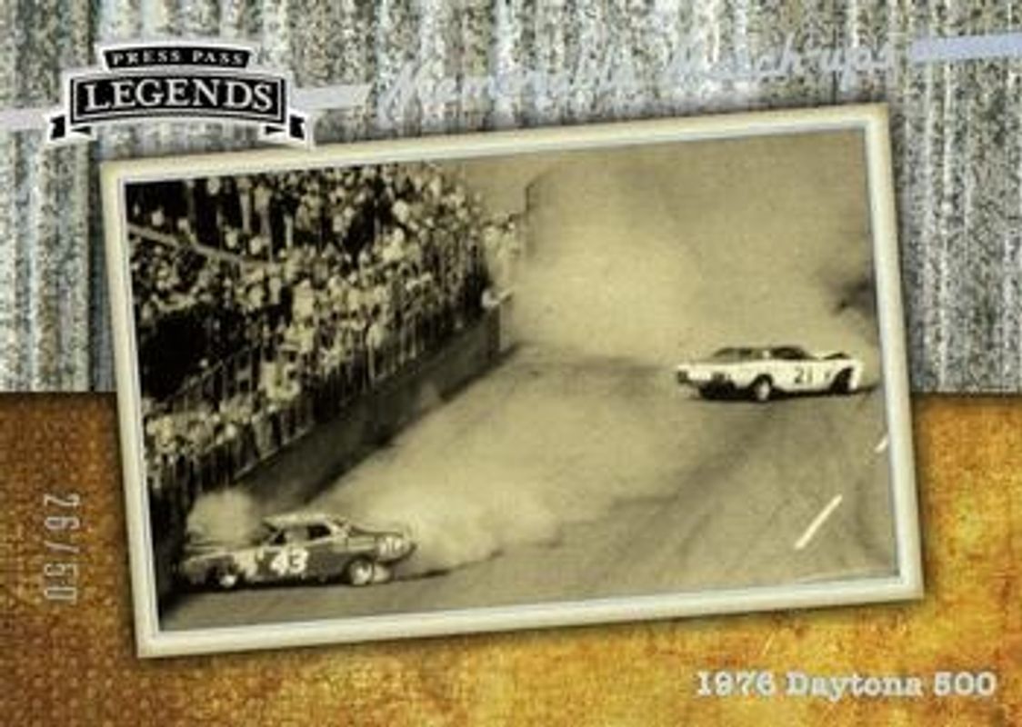 2010 Press Pass Legends #57 Holofoil /50