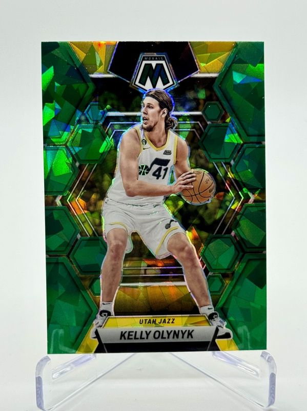 2022 Mosaic #62 Green Ice