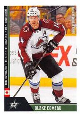 2018 Panini Stickers #360 Base