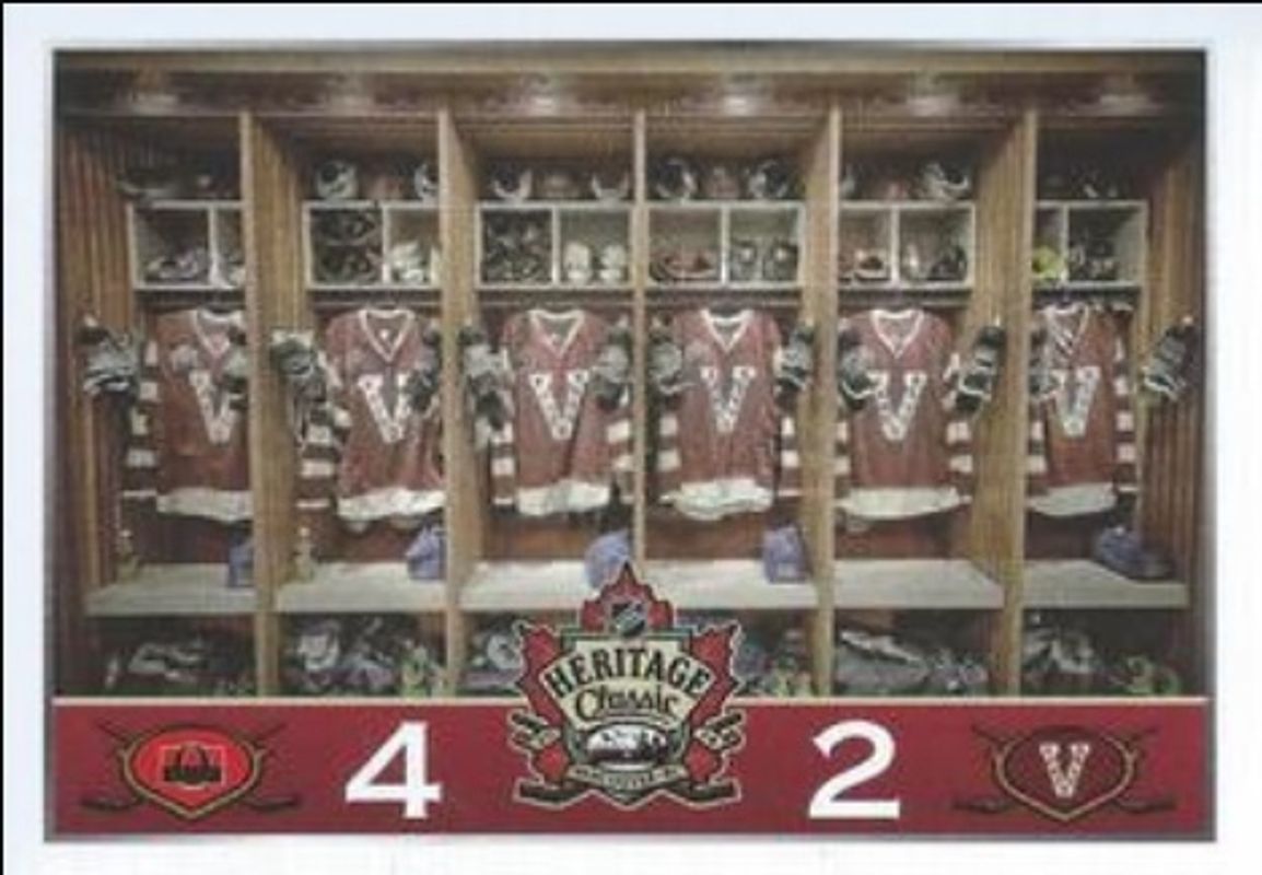 2014 Panini Stickers #442 Base