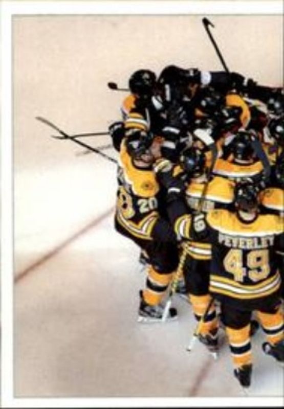 2012 Panini Stickers #11 Base