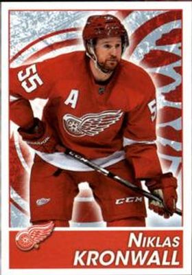 2013 Panini Stickers #66 Base