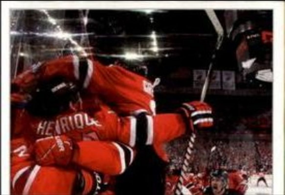 2012 Panini Stickers #9 Base