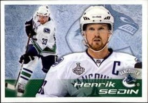 2011 Panini Stickers #332 Base