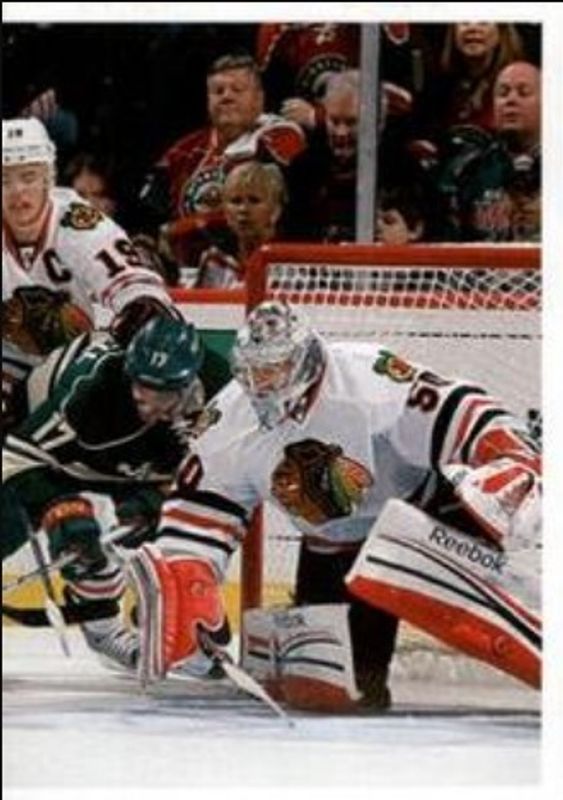 2013 Panini Stickers #16 Base