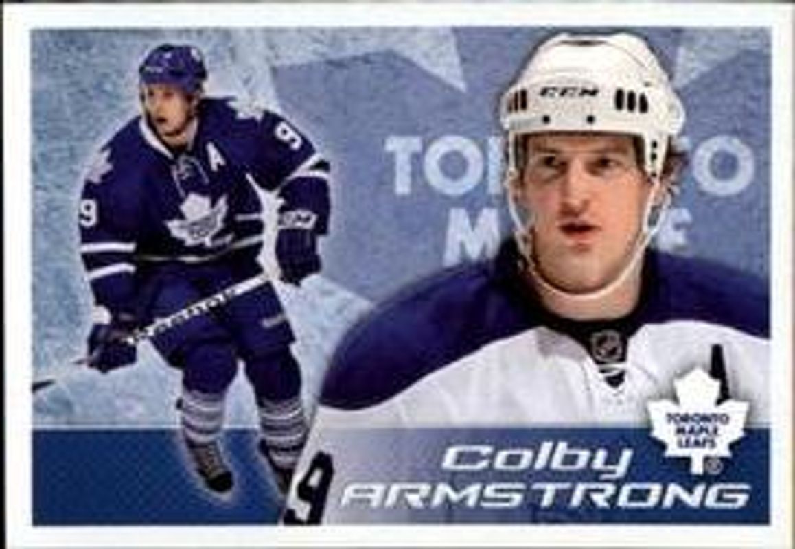 2011 Panini Stickers #159 Base