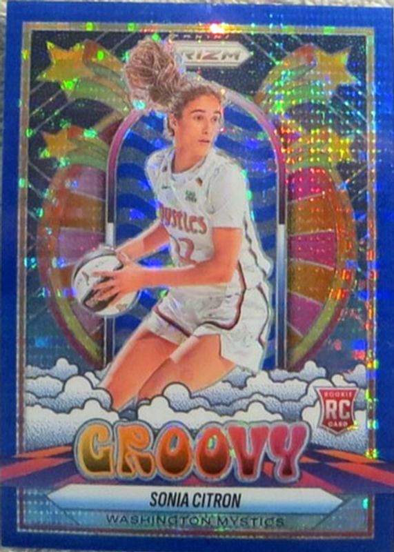 2025 Prizm WNBA #13 Groovy - Blue Pulsar /199