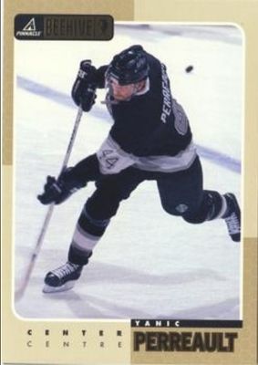 1997 Pinnacle Beehive #35 Base