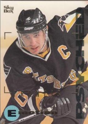 1995 Skybox E-Motion #136 Base