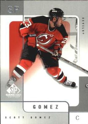 2000 SP Game Used #37 Base /900