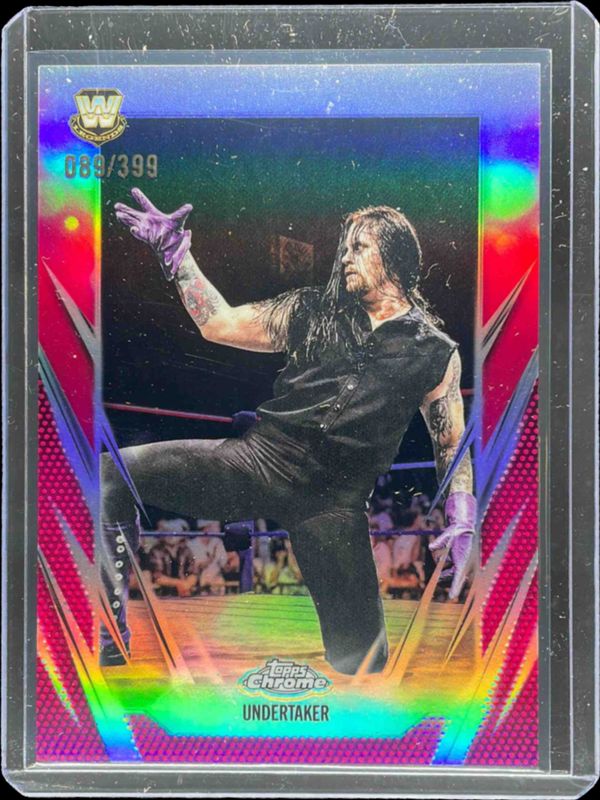 2026 Topps Chrome WWE #3 Magenta Refractor /399
