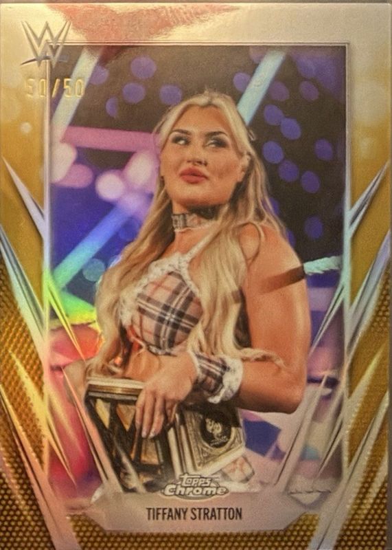 2026 Topps Chrome WWE #29 Gold Refractor /50
